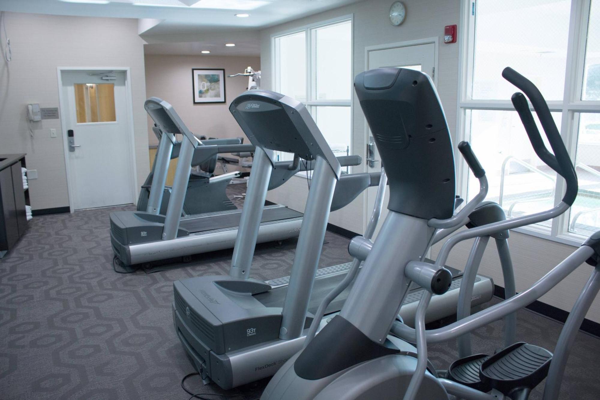 Fairfield Inn & Suites Oakland Гейвард Екстер'єр фото