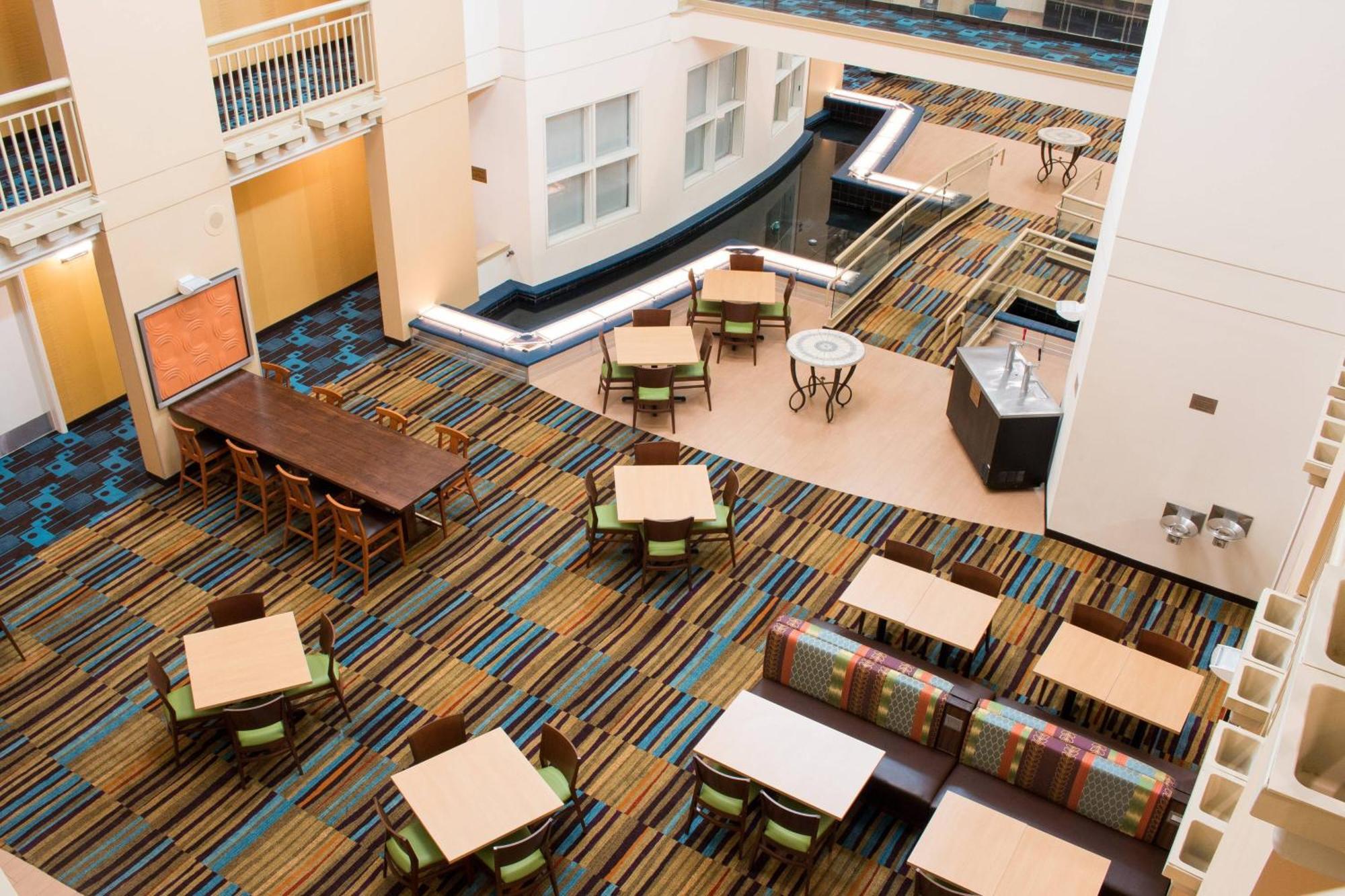 Fairfield Inn & Suites Oakland Гейвард Екстер'єр фото