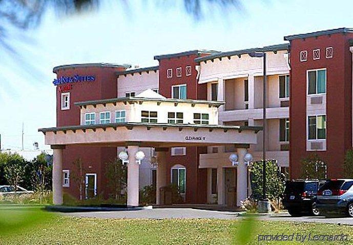 Fairfield Inn & Suites Oakland Гейвард Екстер'єр фото