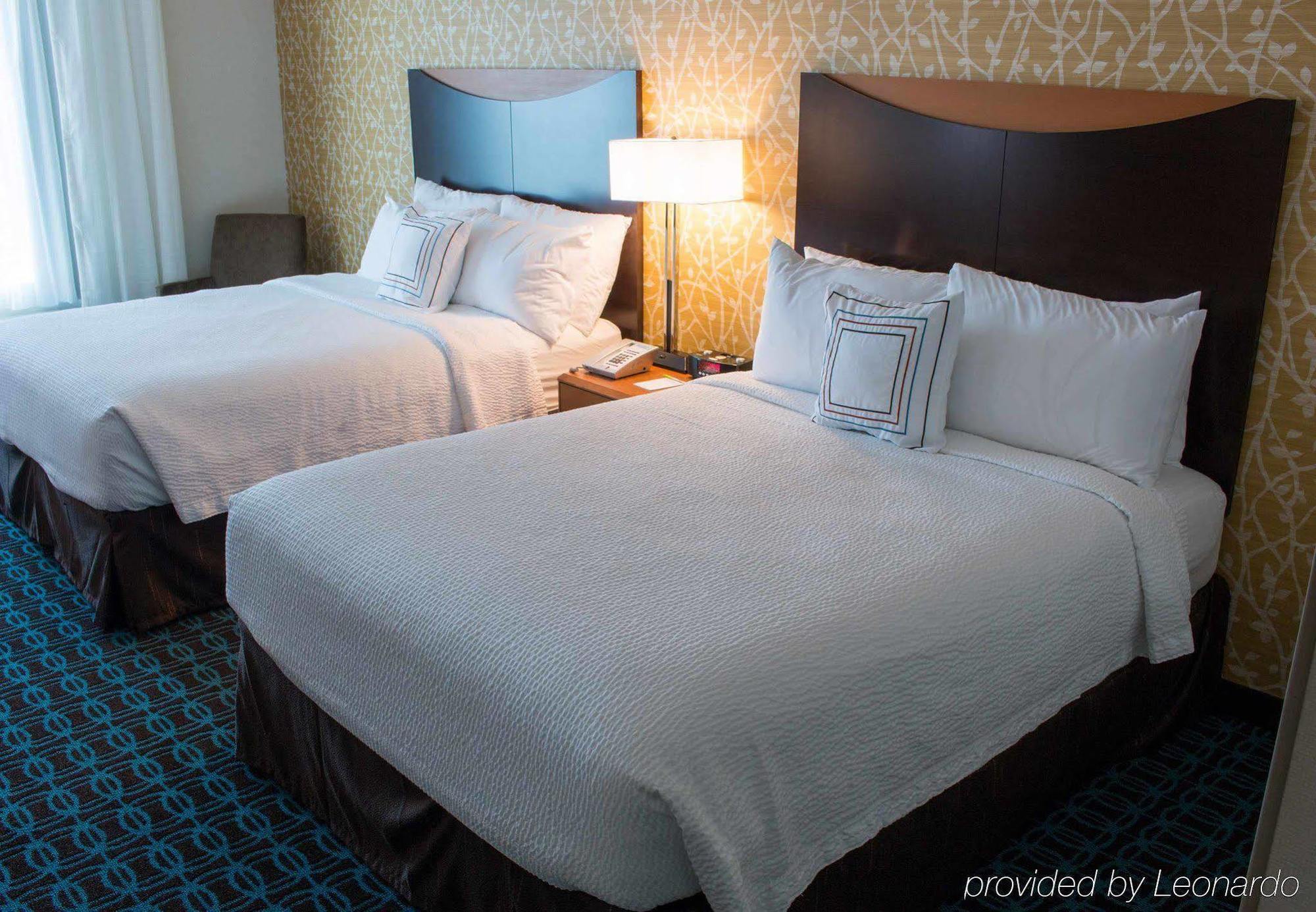 Fairfield Inn & Suites Oakland Гейвард Екстер'єр фото